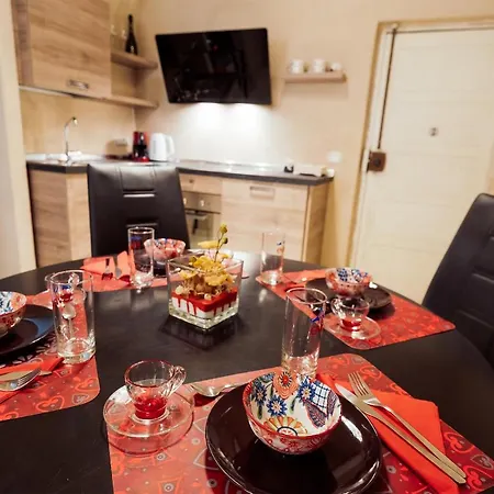 Guesthost - Costiglioli & Elegant Duplex * Sanremo