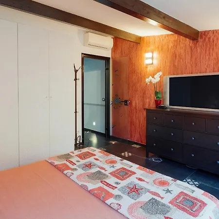 Apartamento Guesthost - Costiglioli & Elegant Duplex *