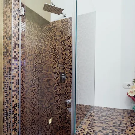 Costiglioli & Elegant Duplex Apartment Sanremo