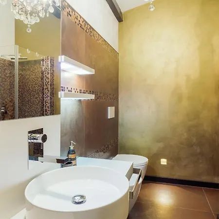 Costiglioli & Elegant Duplex Apartment Sanremo