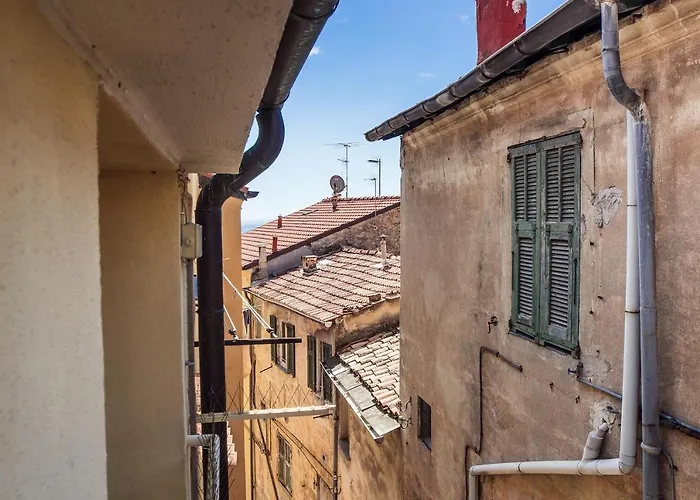 Guesthost - Costiglioli & Elegant Duplex