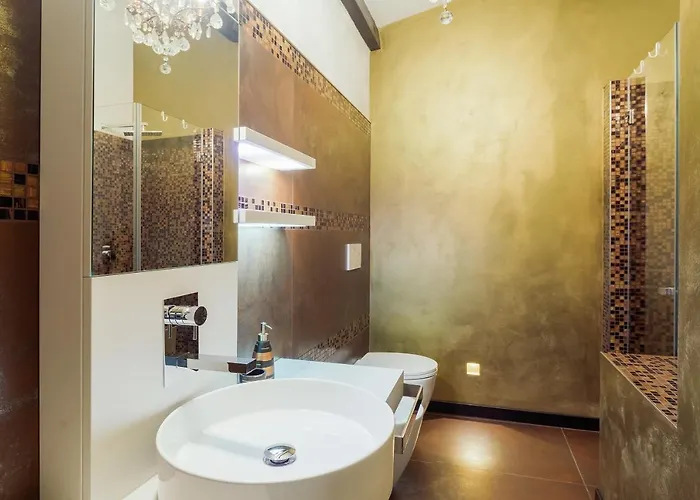 Guesthost - Costiglioli & Elegant Duplex Apartment Sanremo